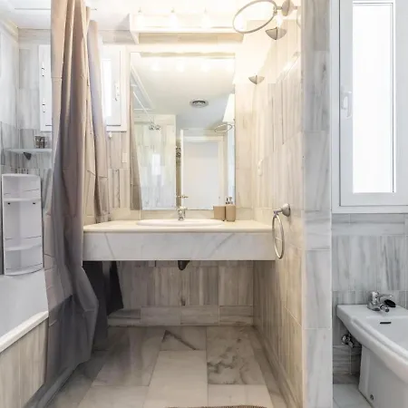 아파트 Naranjos Beautiful 1 Bedroom Penthouse