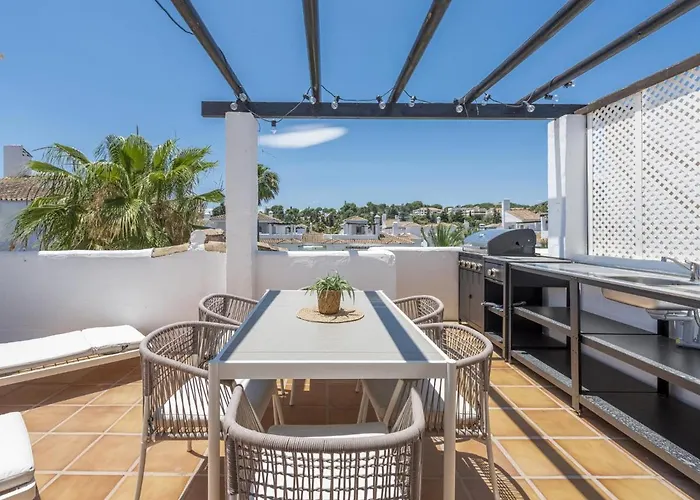 Naranjos Beautiful 1 Bedroom Penthouse Apartmán Marbella