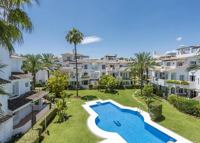 Naranjos Beautiful 1 Bedroom Penthouse